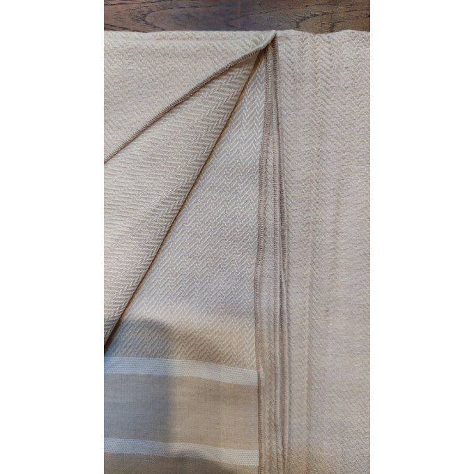 Fouta Beige  Chevron weaving  Running whip stitch Edge. 2x1m  