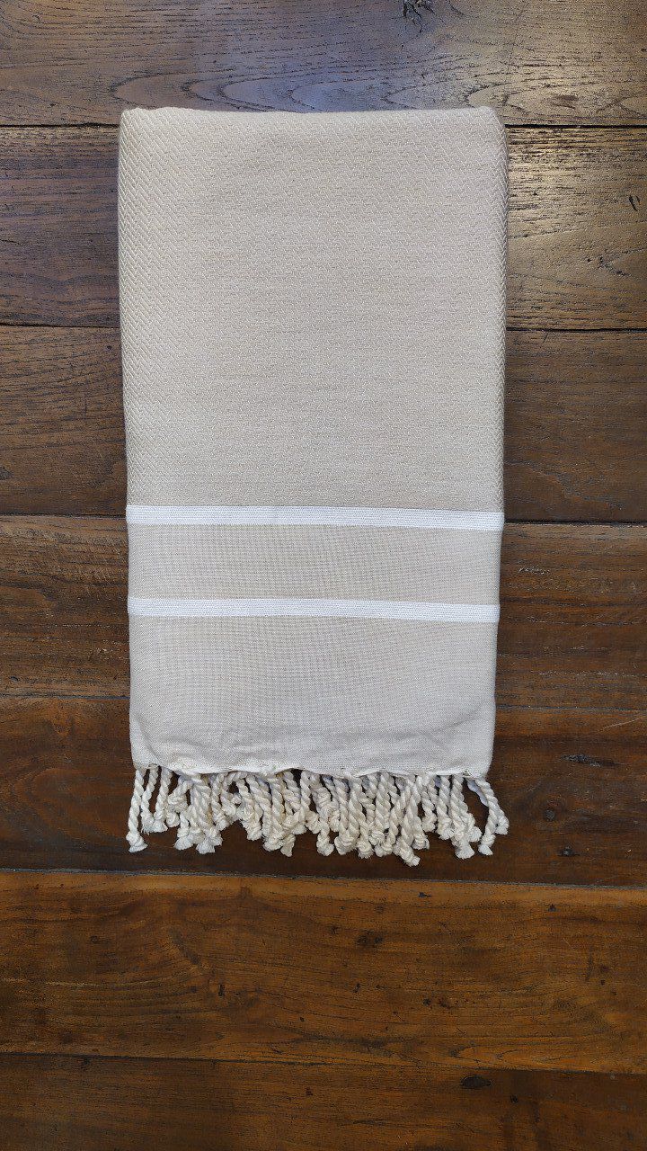 Fouta Beige  Chevron weaving  Running whip stitch Edge. 2x1m  