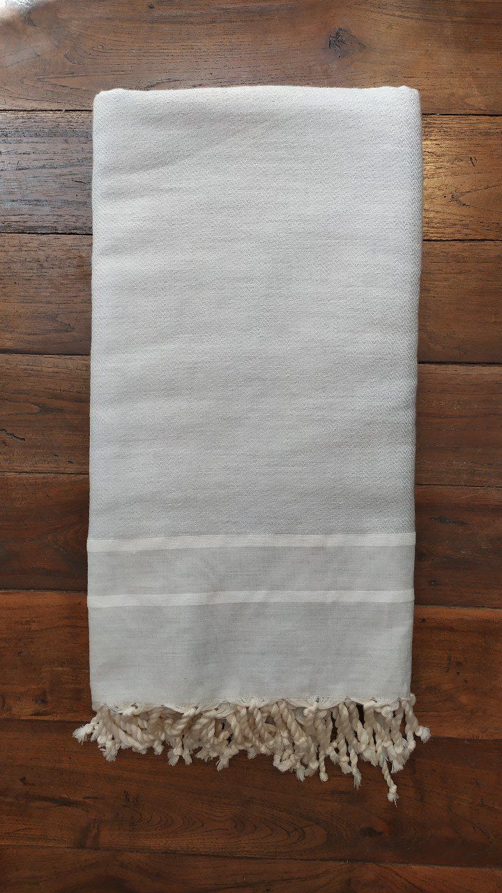 Fouta Light grey Chevron weaving Running whip stitch Edge. 2x2m