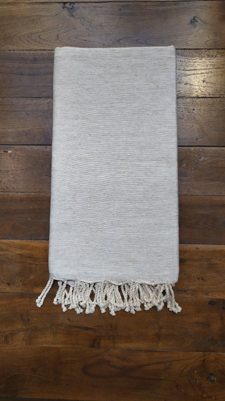 Fouta Linen/cotton Beige  No stripes  Flat weaving 2x2m    
