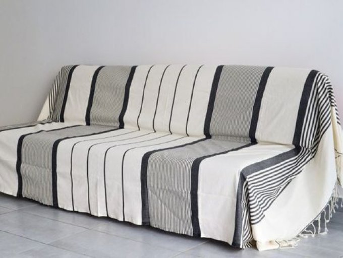 Fouta Black - Thin White stripes - Flat weaving 3x2m  