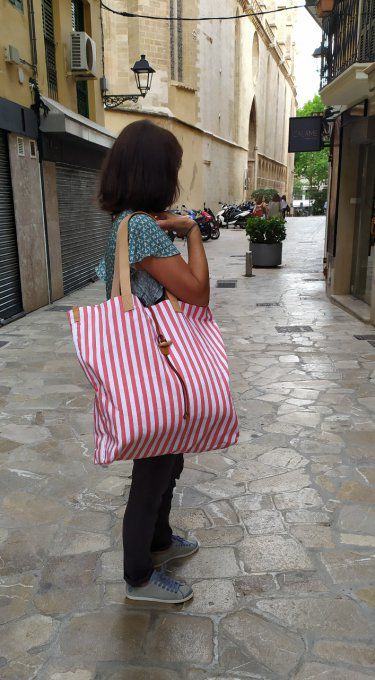 Italian Handmade bag with pocket attached inside - Red stripes - 55x50cm
