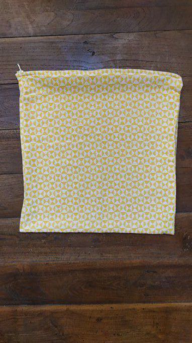 Cushion cover Yellow - Butterfly design - 40x40cm 